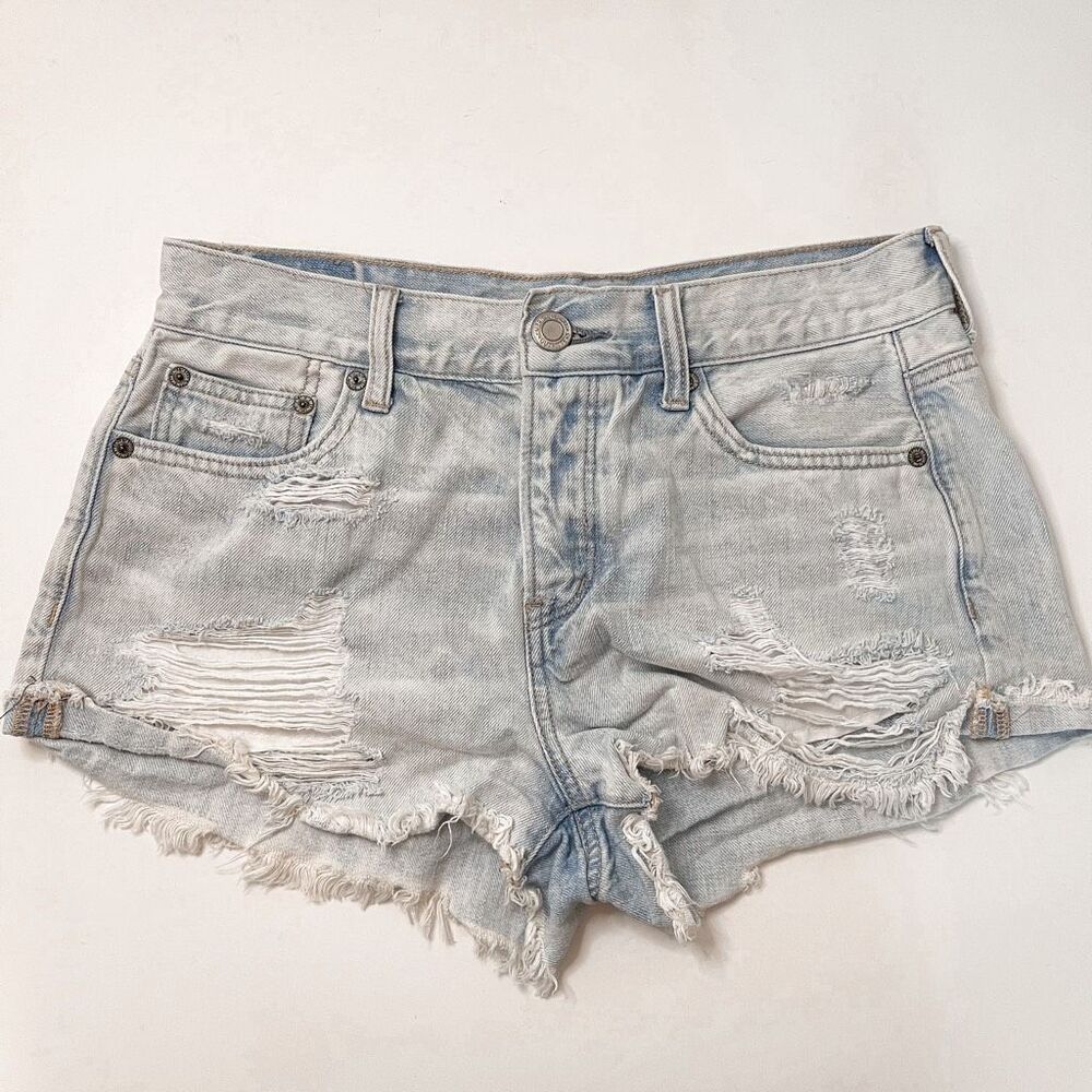 American Eagle Distressed Tomgirl Shorty Shorts Size 4